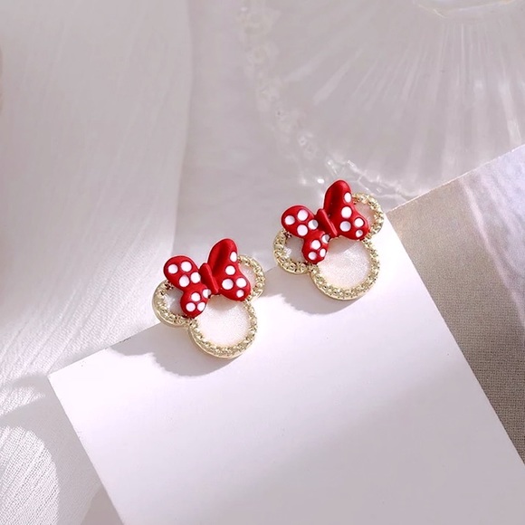 Minnie Mouse Disney World Gold Diamond Polka Dot Red Cute Mini Stud Earrings - Picture 6 of 6